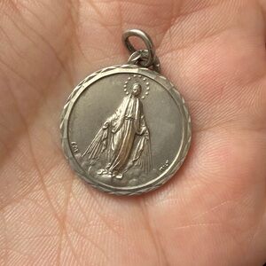 Vintage Silver-Tone Virgin Mary Medal Pendant - Women Jewelry